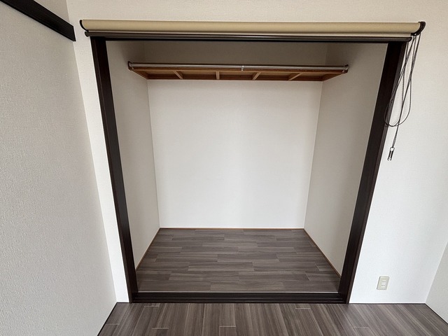 ハイツ宮A 201 収納