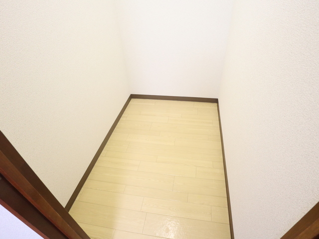 グランデ住吉A 305 収納