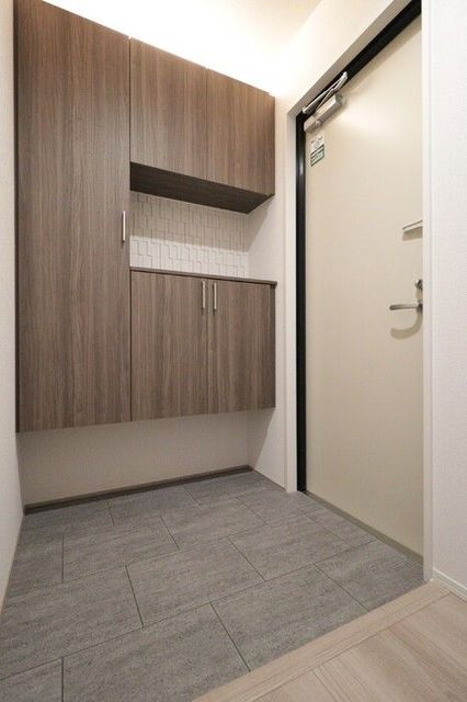 D-ROOM福住 Ｂ棟 301 玄関