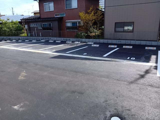 ミルズグランディール川崎A 101 駐車場