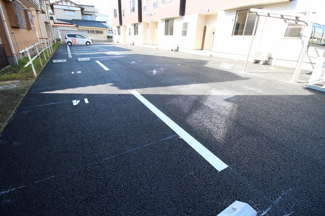 Ｋａｃｃ２１３亀田 105 駐車場