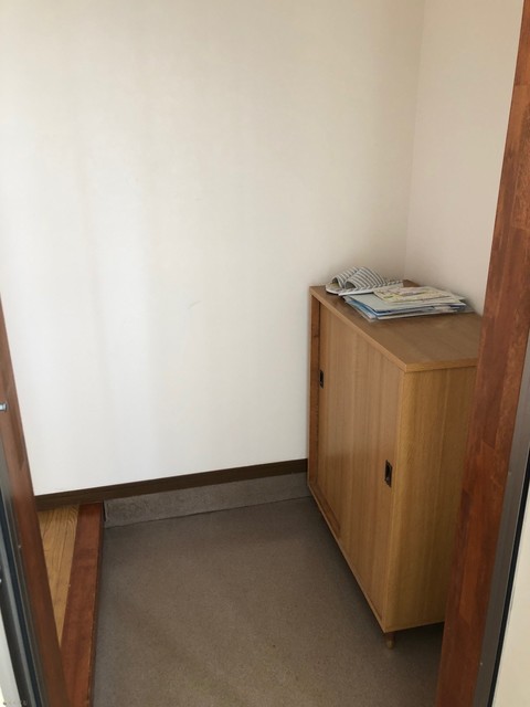 TKハイツ 101 玄関