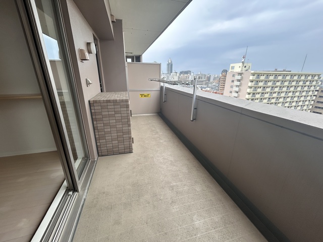 ダイアパレス川端町 1008 バルコニー