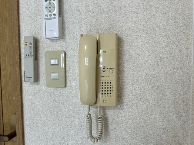 レジデンス米山 201 セキュリティ