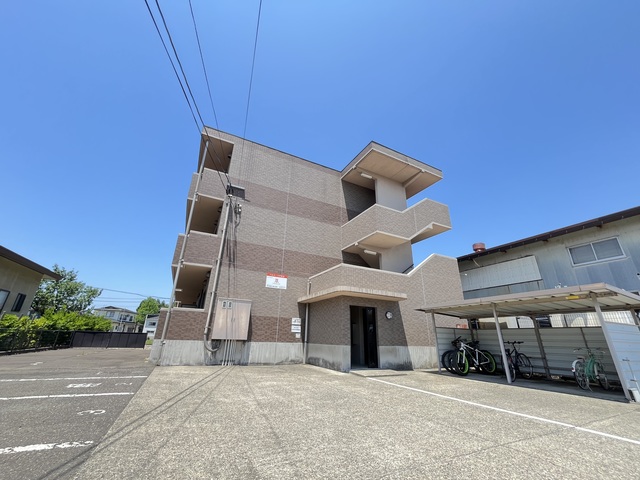 ベルオーク戸野目 202 外観