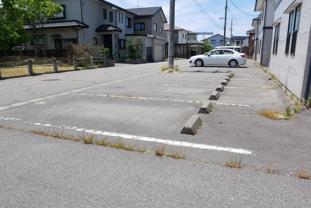 オーディアスⅠ 203 駐車場