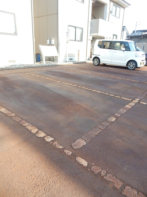 サンパーク　B 201 駐車場