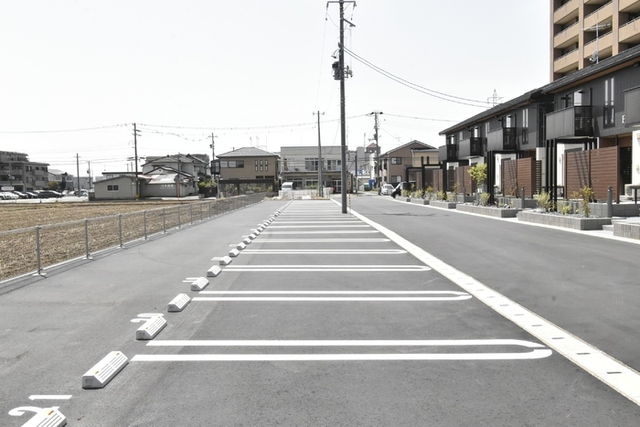 エクセレント上近江　B 102 駐車場