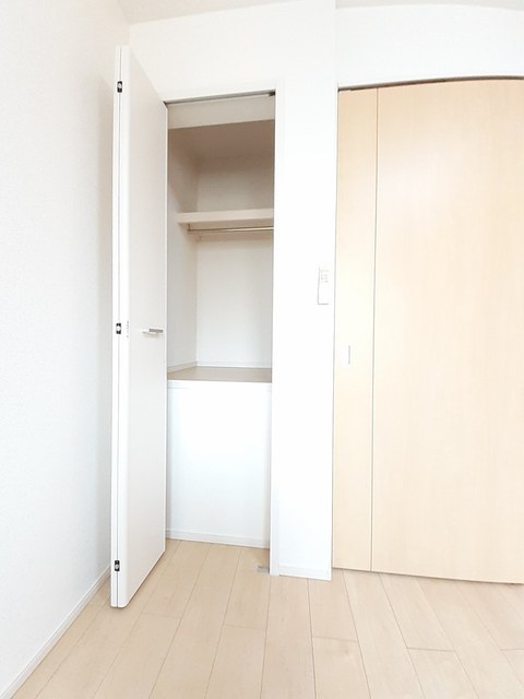セレノ三和Ⅰ 204 収納