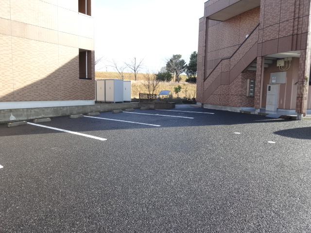 フィースヒュッテ 101 駐車場