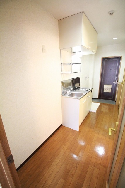 グローリー東明 111 キッチン