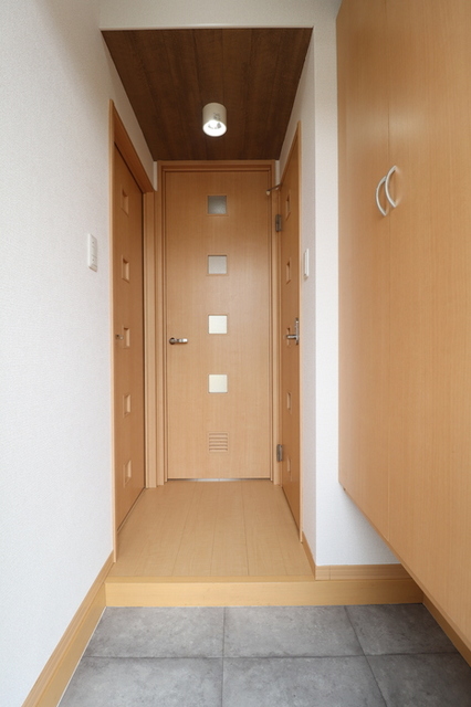 ＣＡＳＡフィオーレ 101 玄関