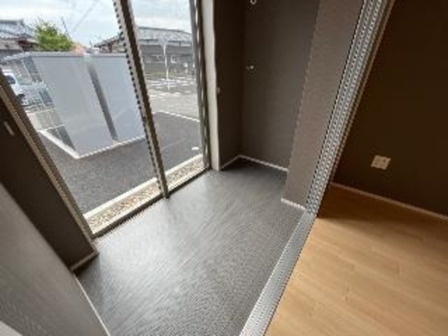 新潟市北区松浜東町　新築アパート 105 バルコニー