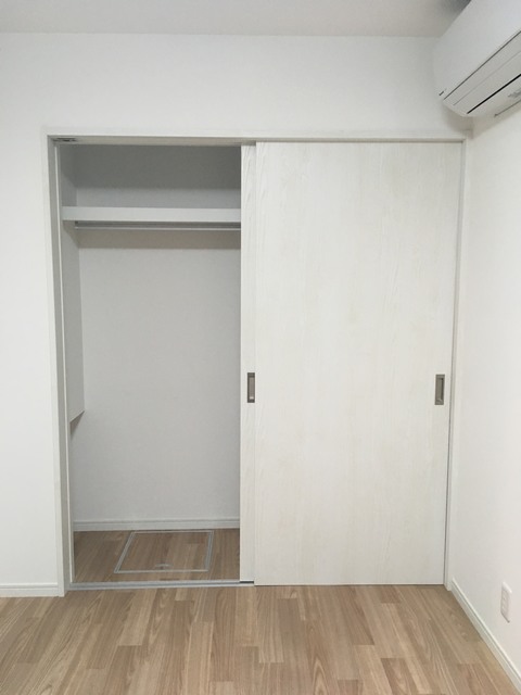 レジデンス橙和　Ｂ 203 収納