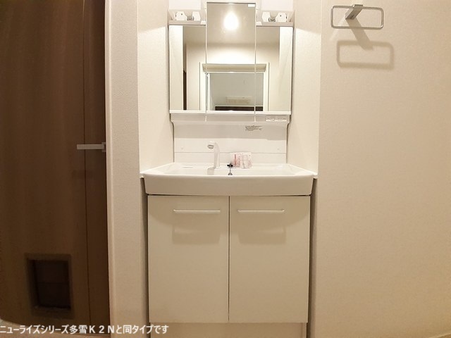 ベル　パトリ　Ｂ 203 洗面所
