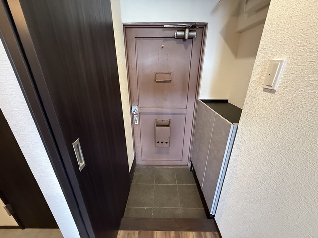 旭ハウス 5C 玄関