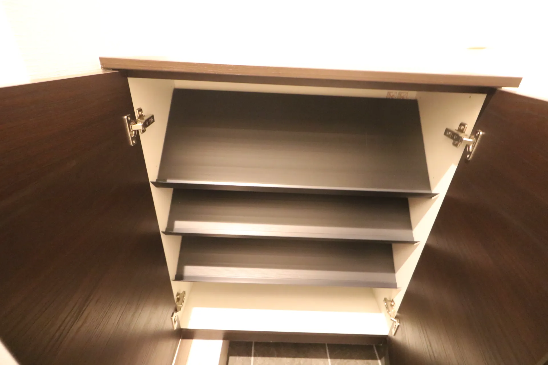 ペオーニア 202 収納