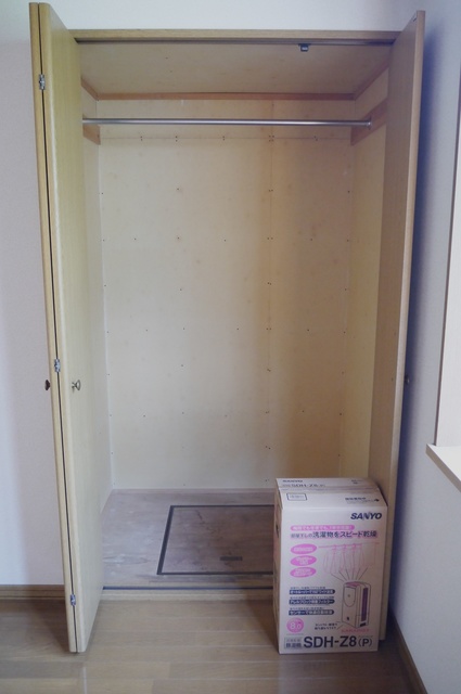 ホワイトハウス 101 収納