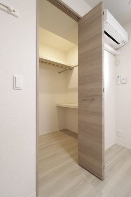 D-ROOM福住 A 101 収納
