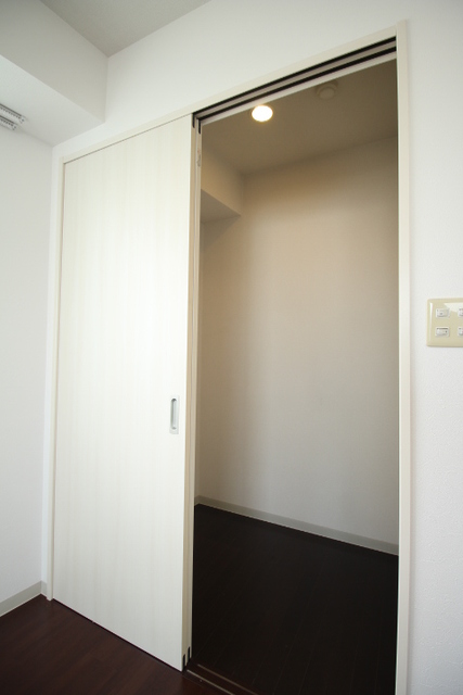 ホポロ古町 403 収納