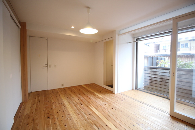 Ａｐａｒｔｍｅｎｔ十三 105 リビング