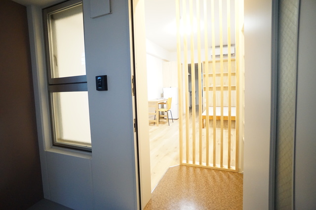 STEPS新潟大学前 223 玄関