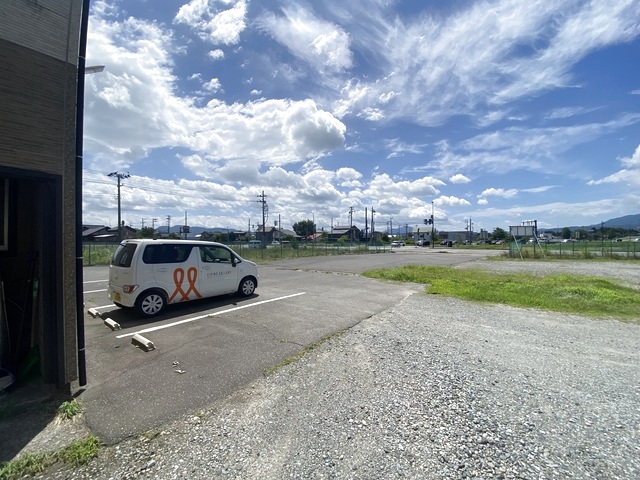 三和荘　A棟 110 駐車場