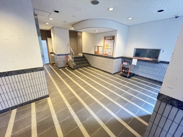 ライオンズマンション高田 502 玄関