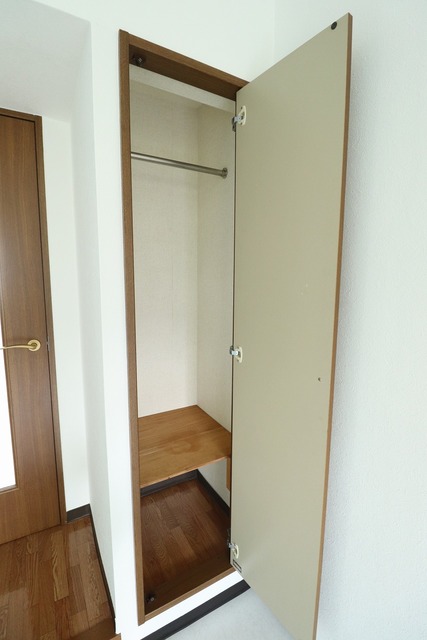 Lily-be関屋恵町 A302 収納