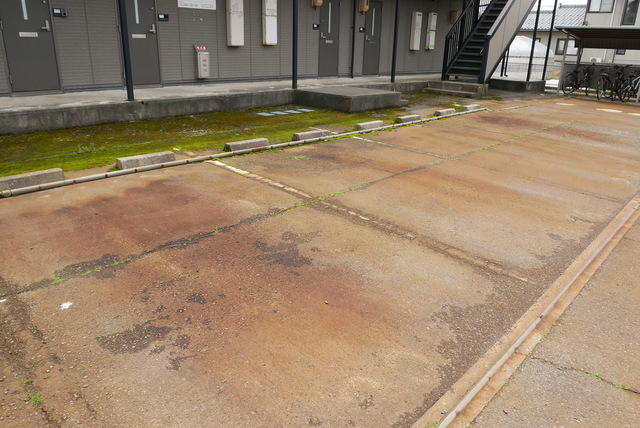 グリーンスクエア 202 駐車場