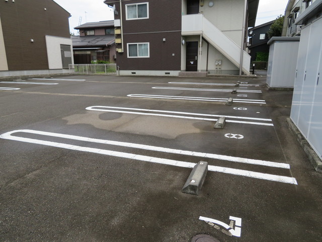カーサ　リオ 201 駐車場