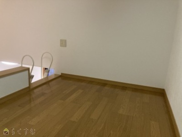 ＰＯＬＡＲＩＳ A-2 リビング