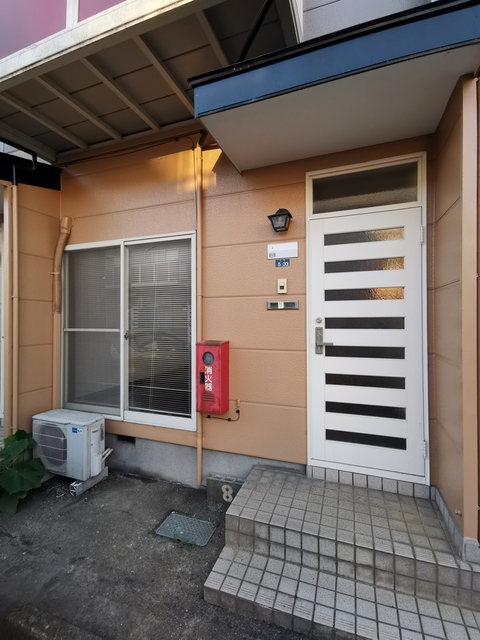シャルム堤Ⅱ　A 2 玄関