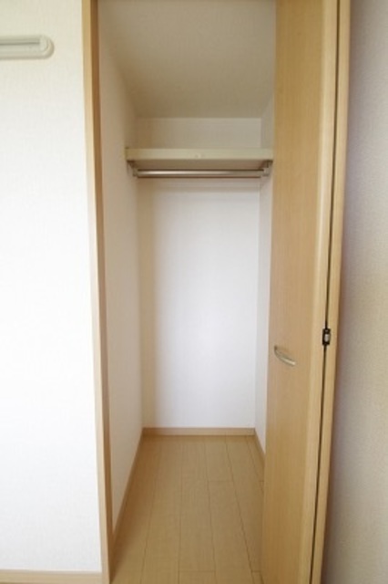 グランメールあおば通 203 収納