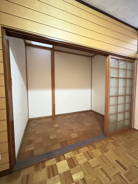 仲町２丁目貸家 0 リビング