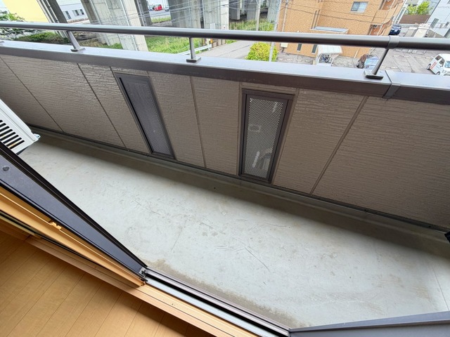 リヴェール山田 303 バルコニー