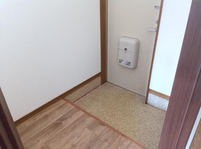 メイプルハウス 102 玄関