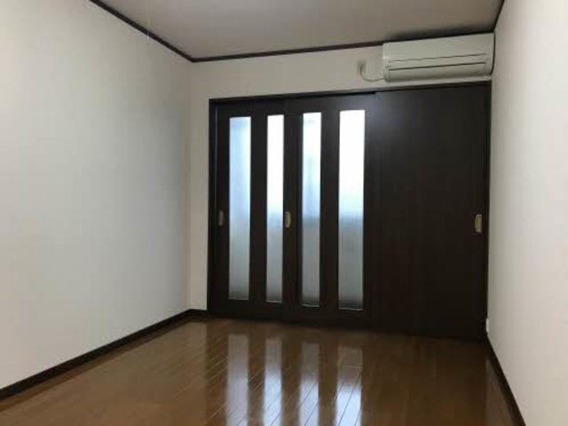 ハウス直　B 106 リビング