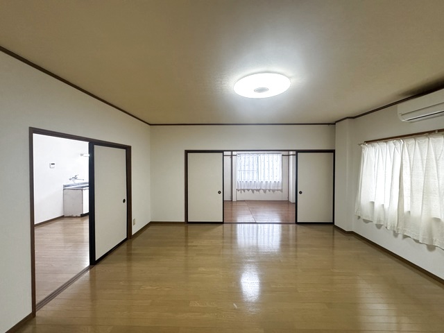 三和荘　A棟 110 リビング