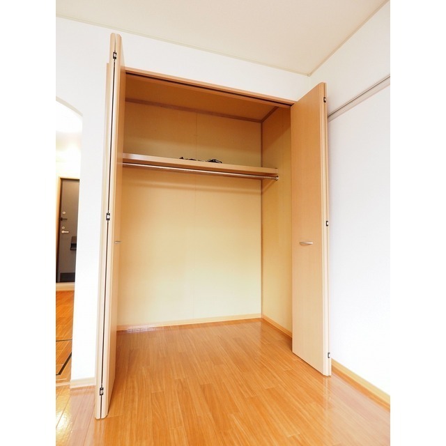 セジュール紫竹 202 収納