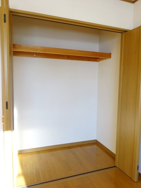 エスポワール中曽根Ⅰ 122 収納