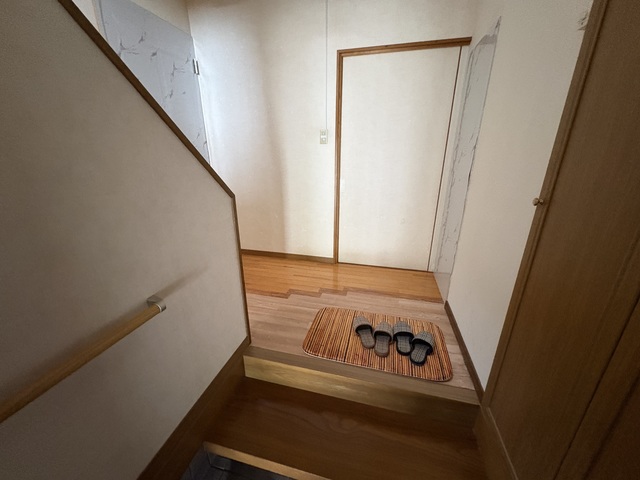 木崎戸建 0 玄関