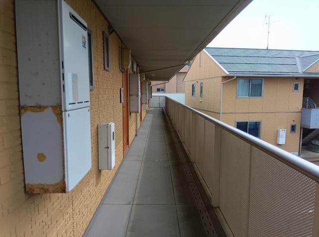 アダージオ 105 玄関