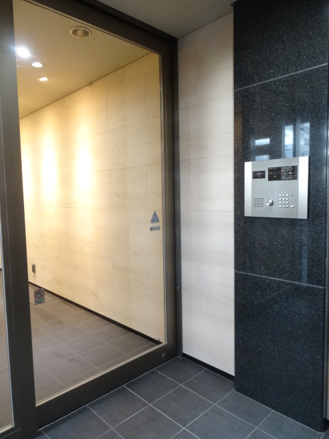 パークソレイユ弐番館 402 玄関