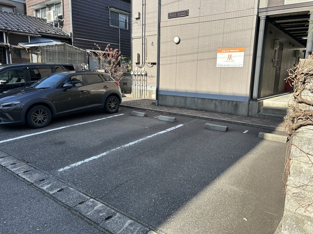 ＳＡＪＡ－Ｍｅｌｏｄｙ 101 駐車場