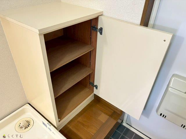 ラトゥールサガン B B1-7 収納