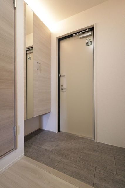 D-ROOM福住 A棟 203 玄関