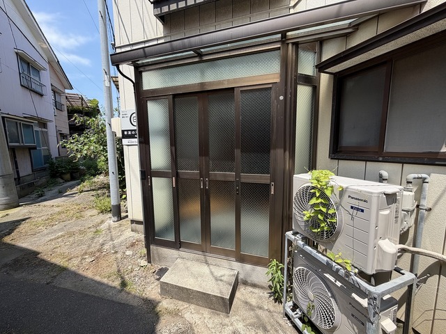 REGA本間町 0 玄関