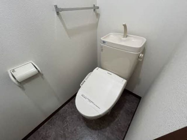 コンフォート　C 101 トイレ