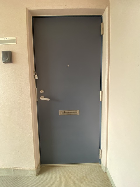 プレム南高田 301 玄関